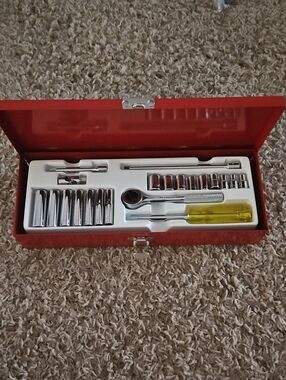 Challenger 21 Piece Socket Set